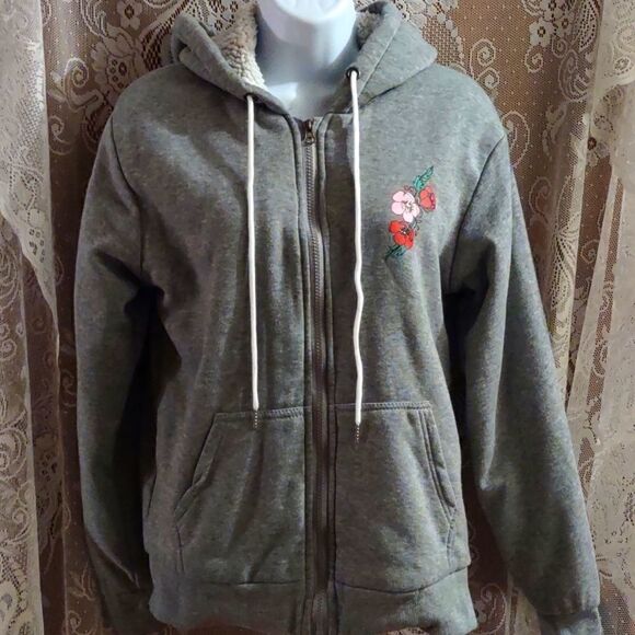 BSP CabinCore hooded‎ gray sweatshirt Women's Size M sherpa lined Deer Floral - Picture 1 of 10